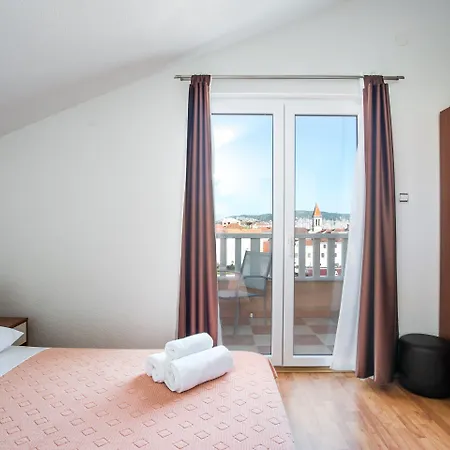 Kaja - Right Next To The * Trogir