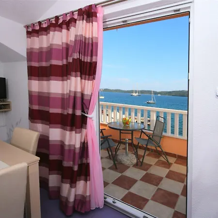 Kaja - Right Next To The *